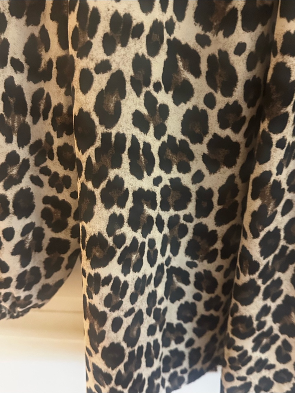 Vince Camuto Leopard Print Blouse - Picture 13 of 14